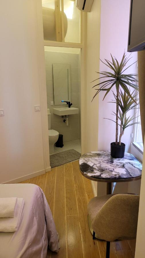 Tiny Studio Rosa - Bairro Alto Lisbon Exterior photo